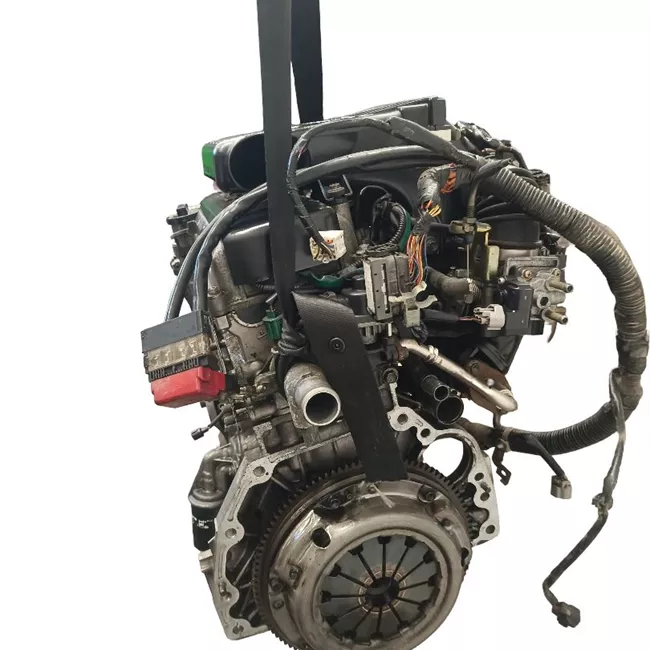 Testata motore con valvole