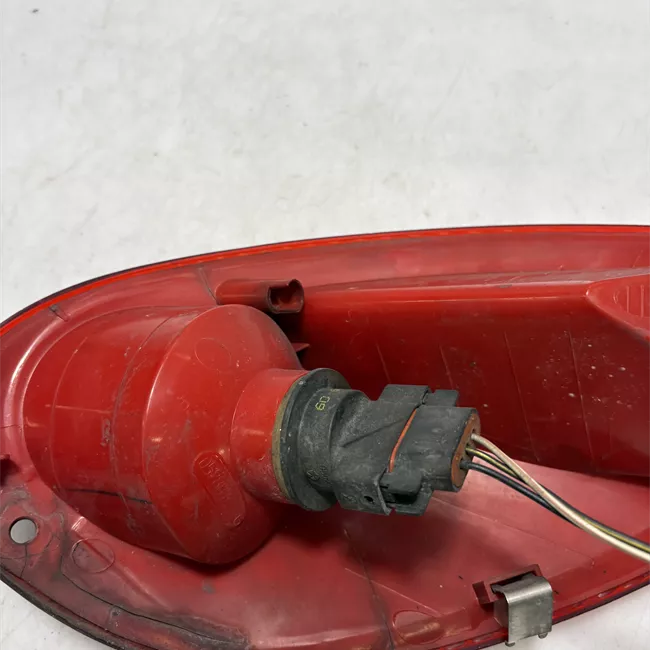 Fanale posteriore sinistro