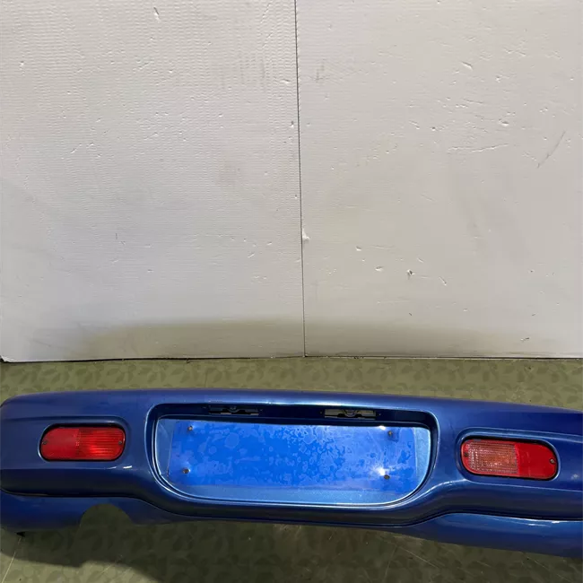 Paraurti posteriore 03>