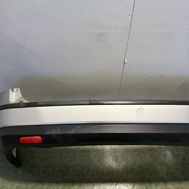 Paraurti posteriore grigio polvere di luna