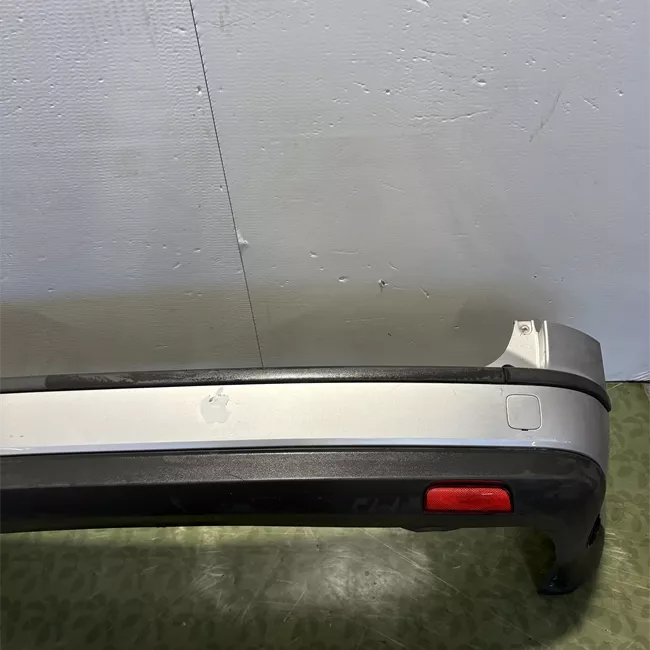 Paraurti posteriore grigio polvere di luna