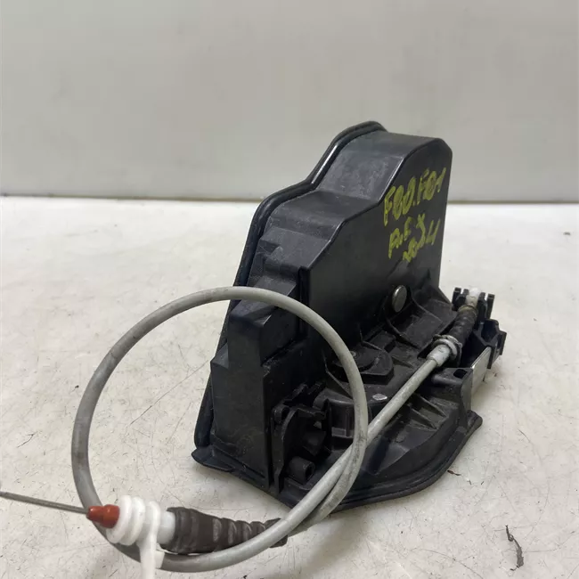 Serratura porta anteriore destra