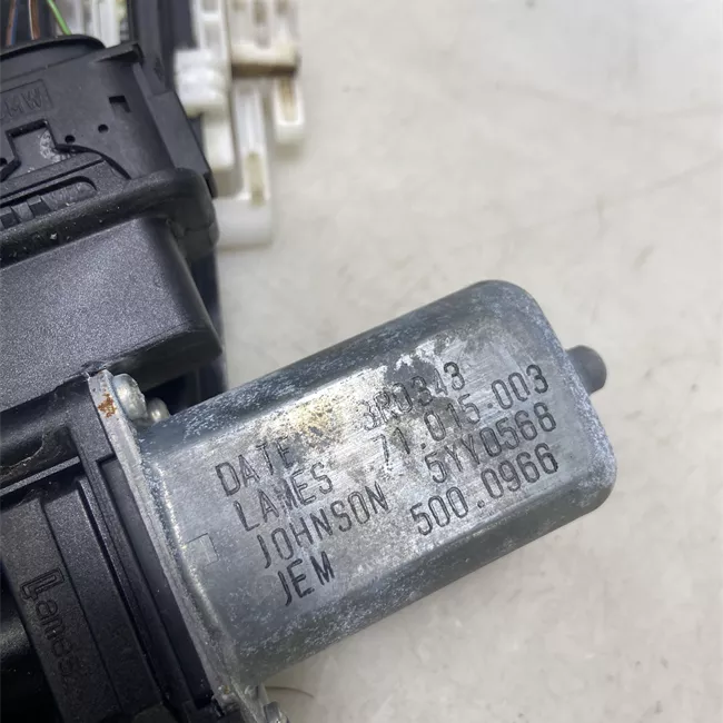 Alzacristallo elettrico porta anteriore destro