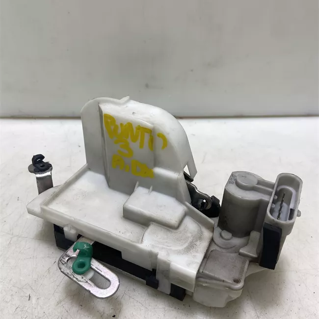 Serratura porta anteriore destra