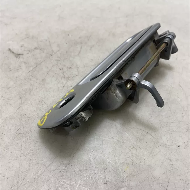 Maniglia portello posteriore primer