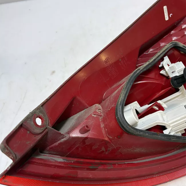 Fanale posteriore sinistro