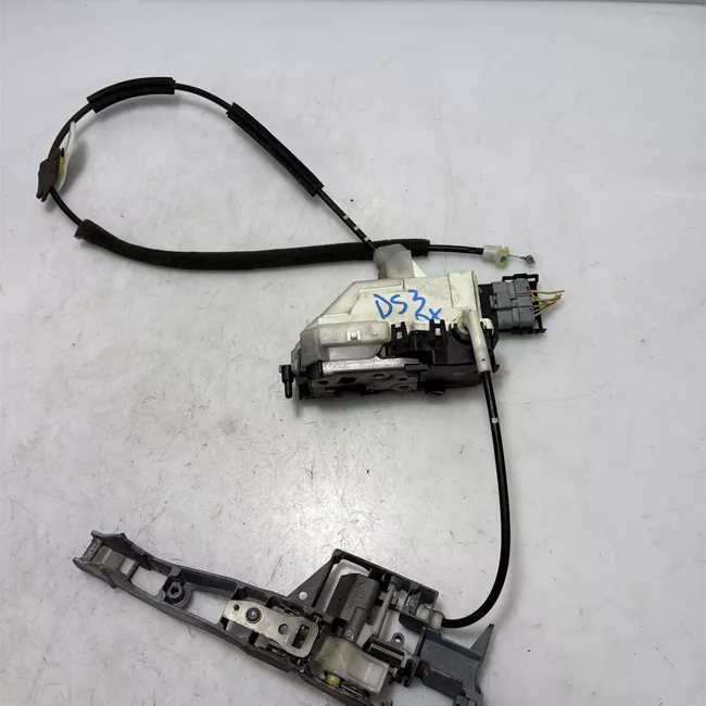 Serratura porta anteriore destra