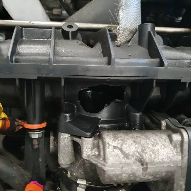 Motore semicompleto rotazionale