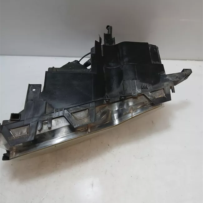 Proiettore destro ZKW