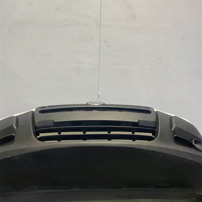 Paraurti anteriore Verniciato