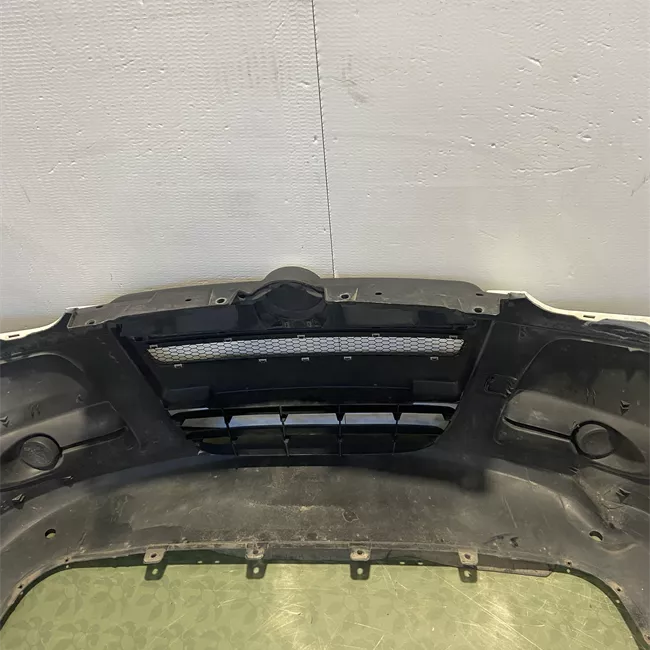 Paraurti anteriore Verniciato