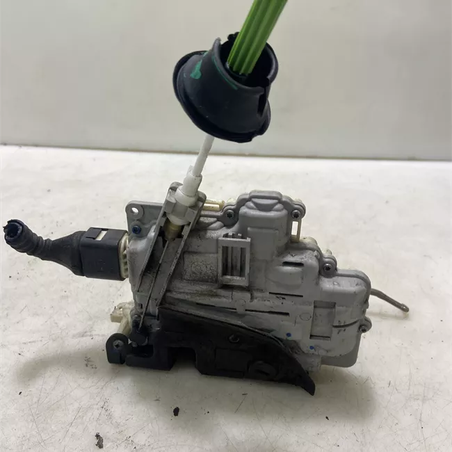 Serratura porta posteriore destra