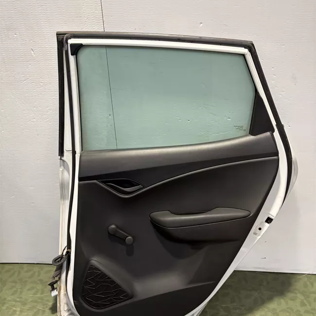 Porta posteriore destra