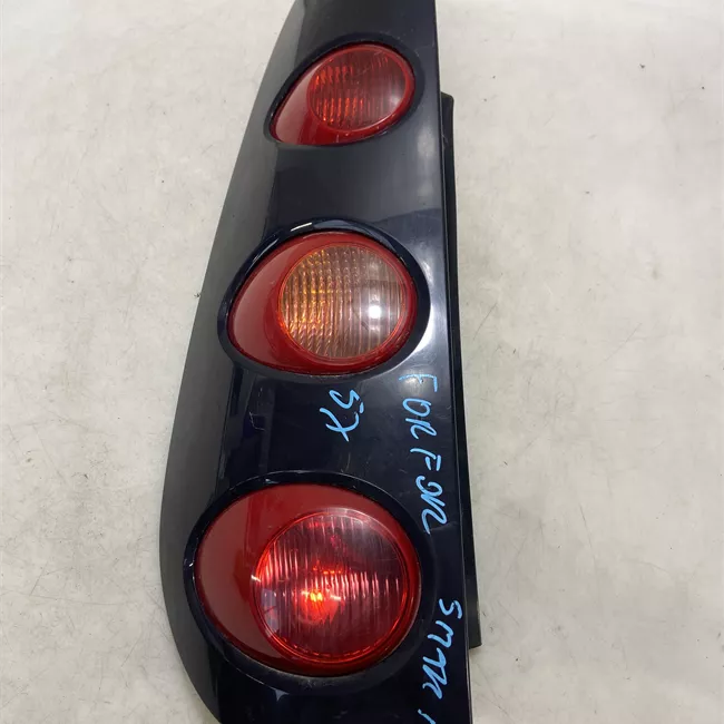 Fanale posteriore sinistro 04-05<