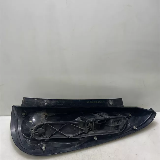 Fanale posteriore sinistro 04-05<