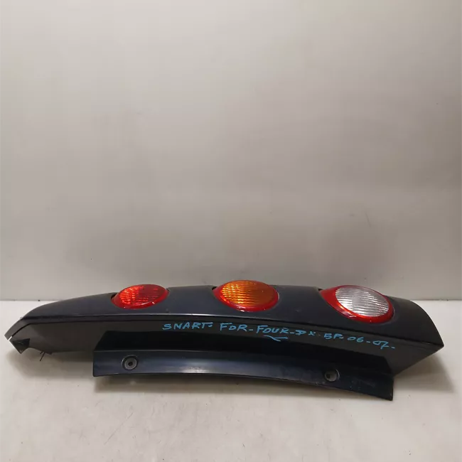 Fanale posteriore destro 04-05>