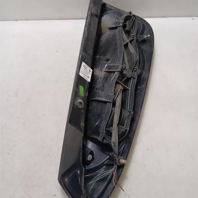 Fanale posteriore destro 04-05>