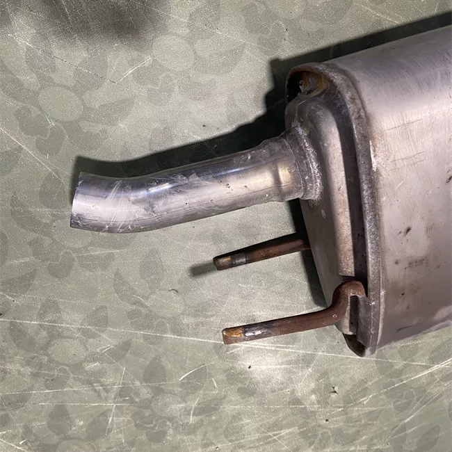 Silenziatore posteriore