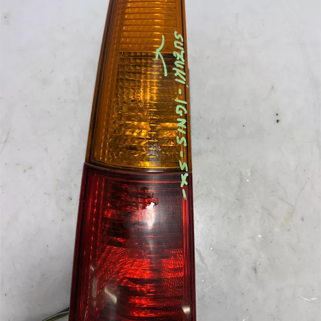 Fanale posteriore sinistro