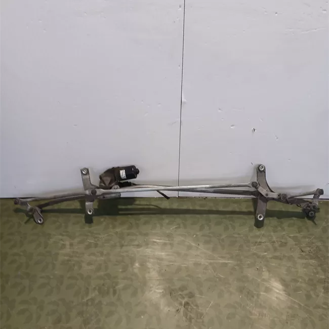 Meccanismo tergiparabrezza con motorino