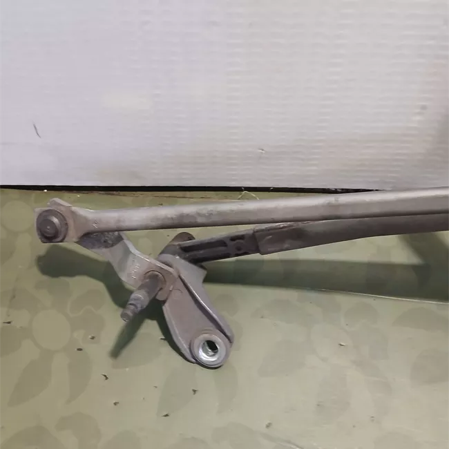 Meccanismo tergiparabrezza con motorino