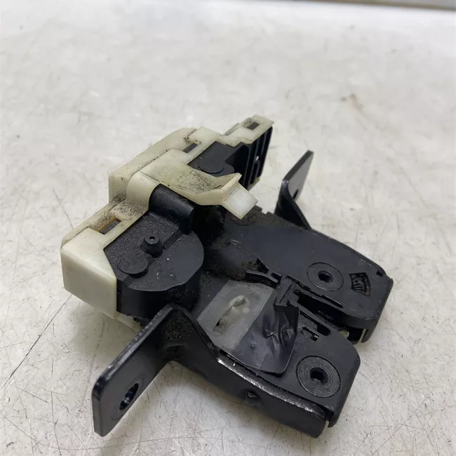 Serratura portello posteriore