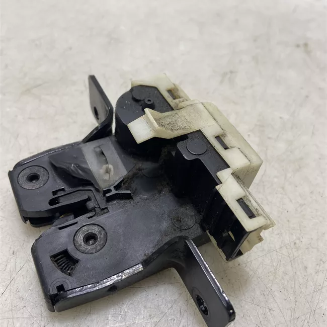 Serratura portello posteriore