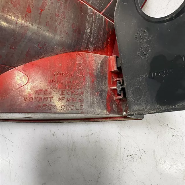 Fanale posteriore destro