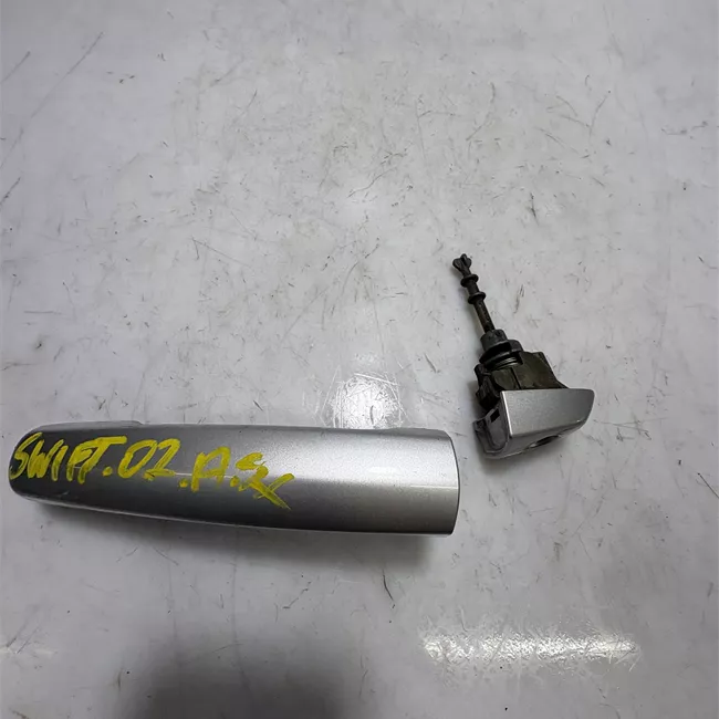 Maniglia porta anteriore sinistra argento