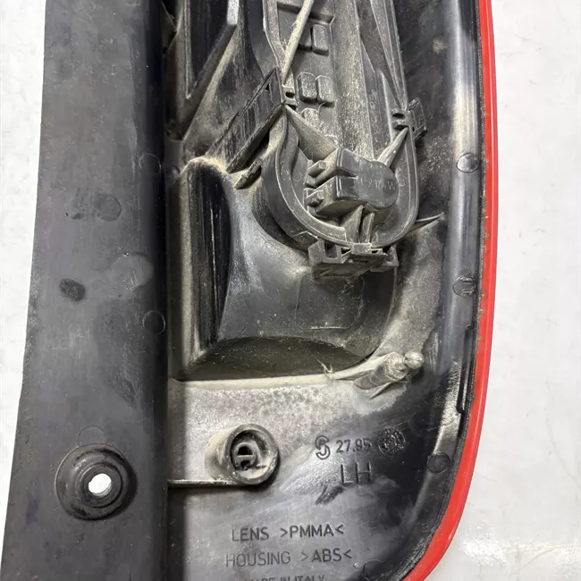 Fanale posteriore sinistro 02-02-06>