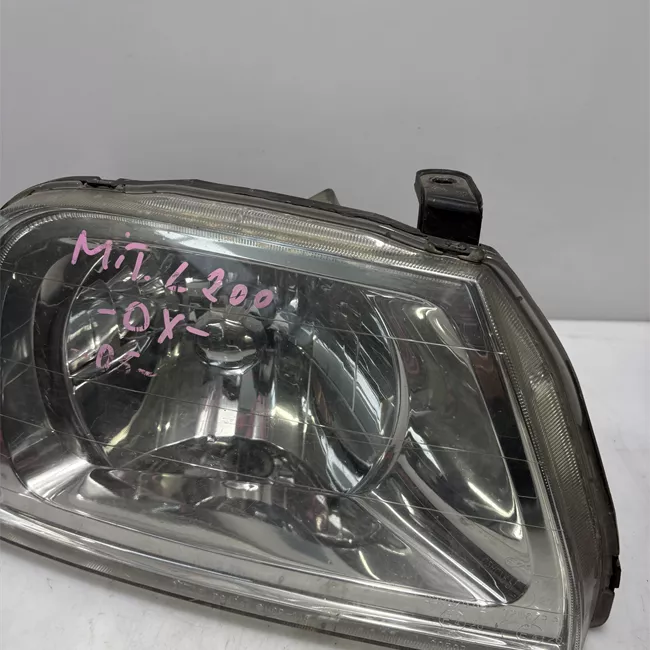 Proiettore destro con motorino regolazione altezza