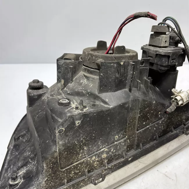 Proiettore destro con motorino regolazione altezza