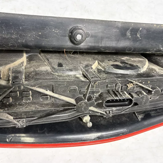 Fanale posteriore sinistro 01-02-06<