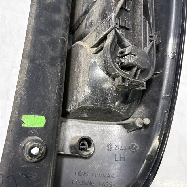 Fanale posteriore sinistro 02-02-06>