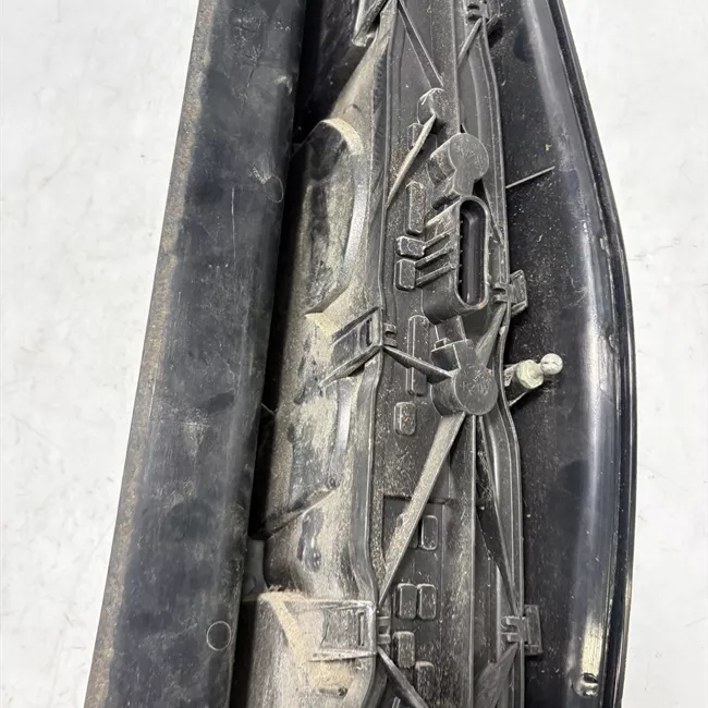 Fanale posteriore sinistro 02-02-06>