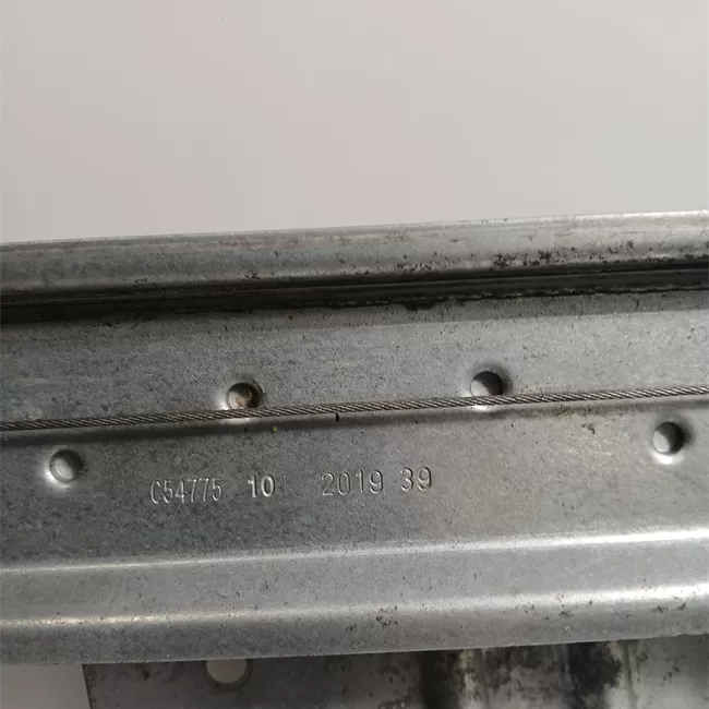 Alzacristallo elettrico porta anteriore con motorino sinistro