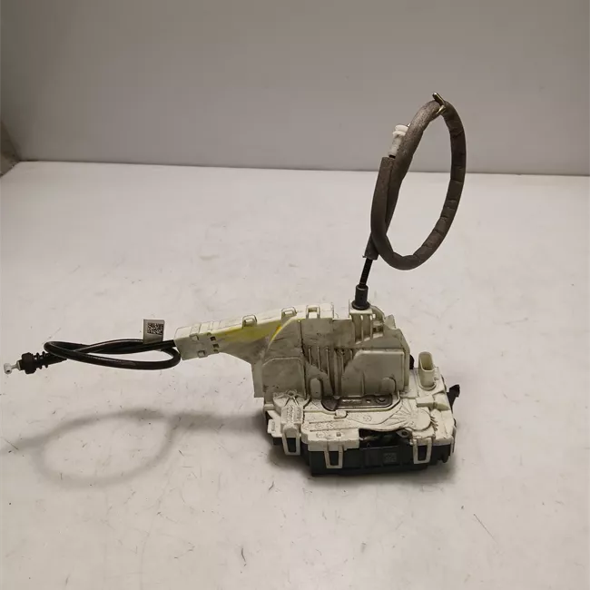 Serratura porta anteriore sinistra