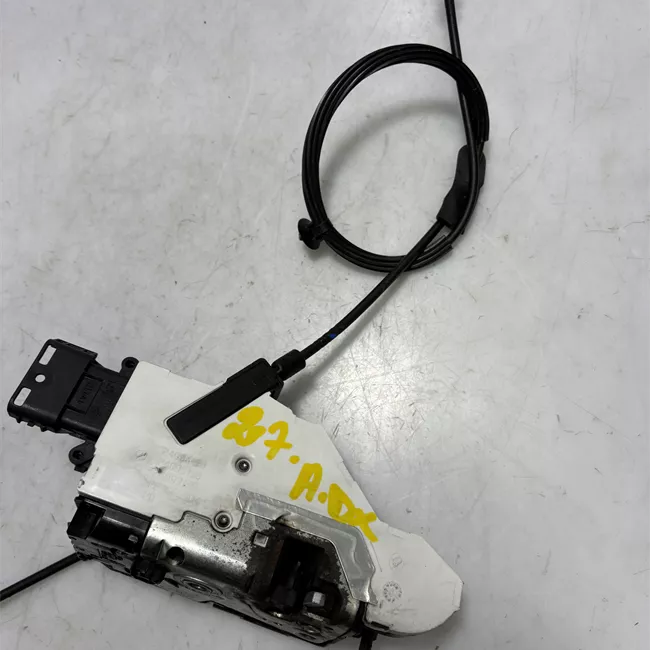 Serratura porta anteriore destra con chiusura supplementare