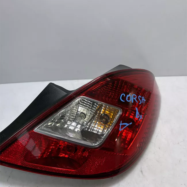 Fanale posteriore destro