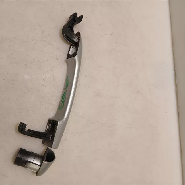 Maniglia porta posteriore sinistra cromo