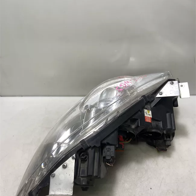 Proiettore sinistro Xeno