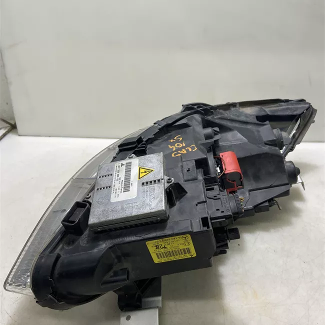 Proiettore sinistro Xeno