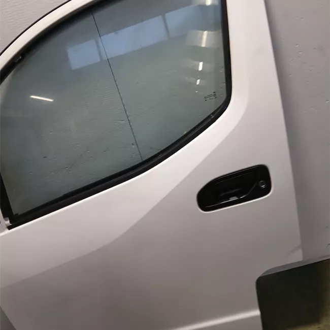 Porta anteriore sinistra