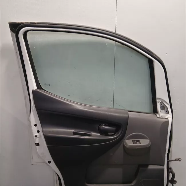 Porta anteriore sinistra