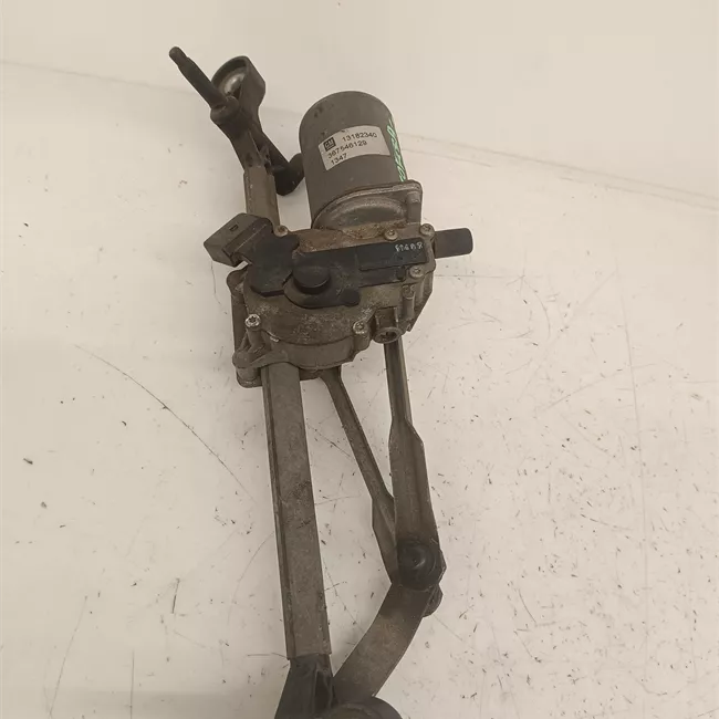 Meccanismo tergiparabrezza con motorino