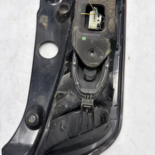 Fanale posteriore sinistro