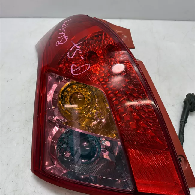 Fanale posteriore sinistro