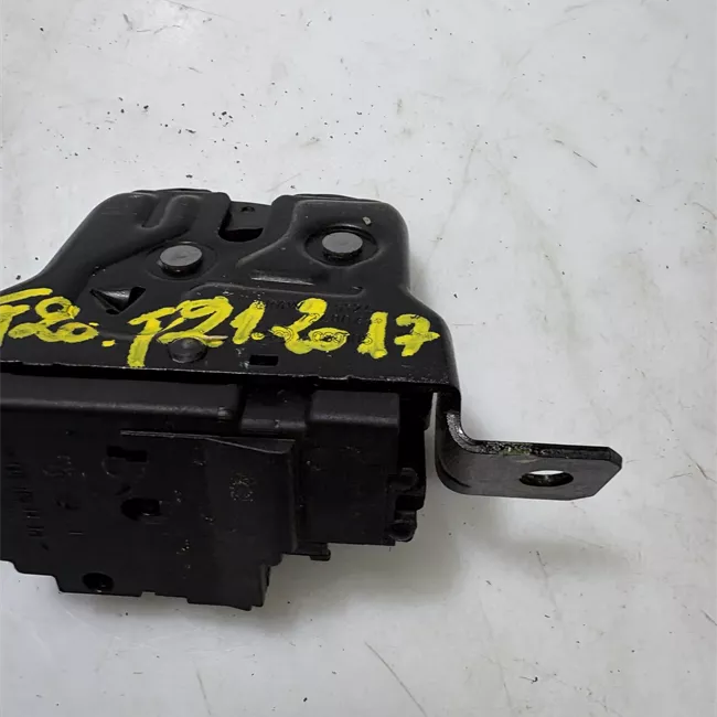 Serratura portello posteriore