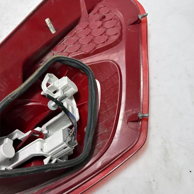 Fanale posteriore sinistro