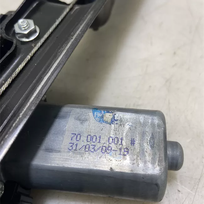 Alzacristallo elettrico porta anteriore sinistro con motorino